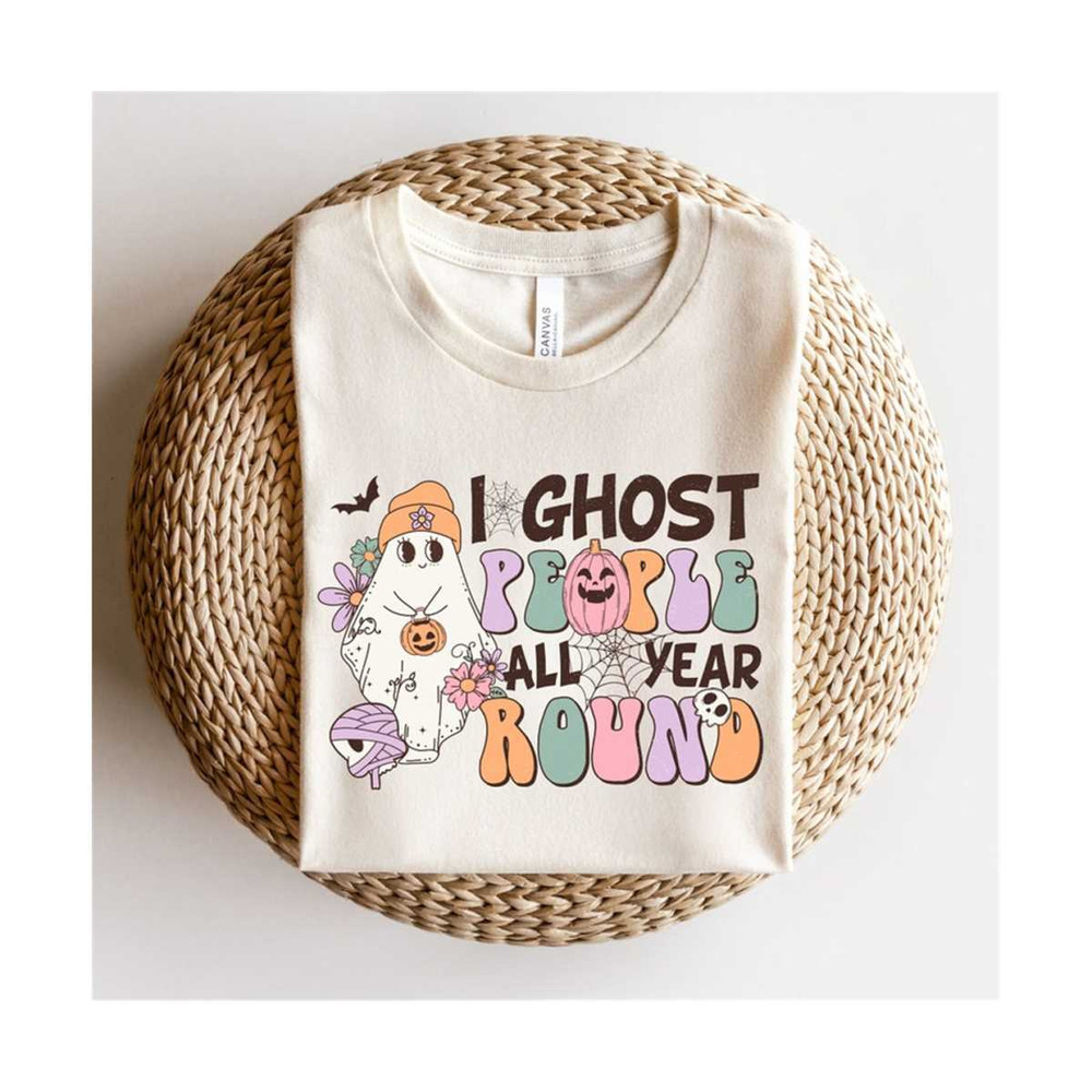 31102023101942-retro-ghost-people-year-round-cool-ghost-halloween-trendy-image-1.jpg
