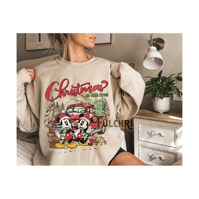 31102023112444-retro-mickey-minnie-christmas-on-main-street-sweatshirt-image-1.jpg