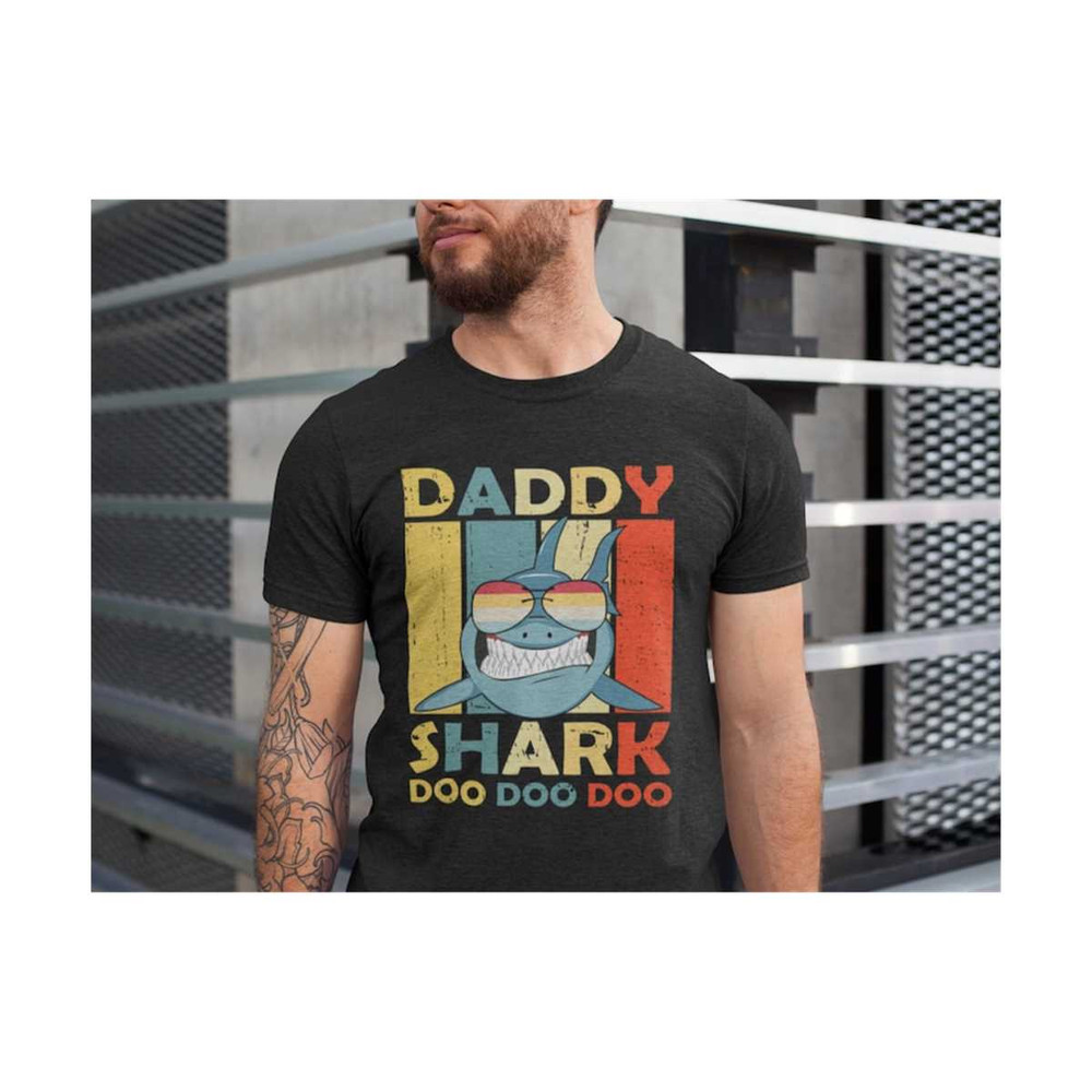 31102023113254-daddy-shark-shirt-dad-shark-t-shirt-pappy-shark-t-shirt-image-1.jpg