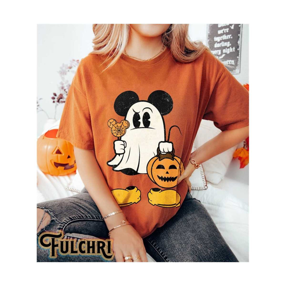 31102023113817-retro-mickey-minnie-ghost-halloween-shirt-mickey-minnie-image-1.jpg