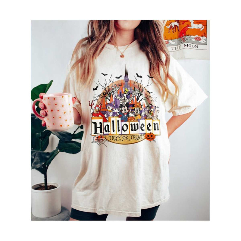 31102023113838-vintage-disney-halloween-trick-or-treat-shirt-mickey-and-image-1.jpg