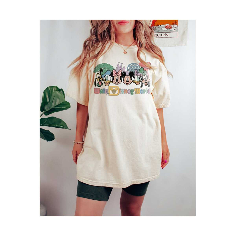 31102023114158-cute-mickey-and-friends-shirt-walt-disney-world-shirt-image-1.jpg
