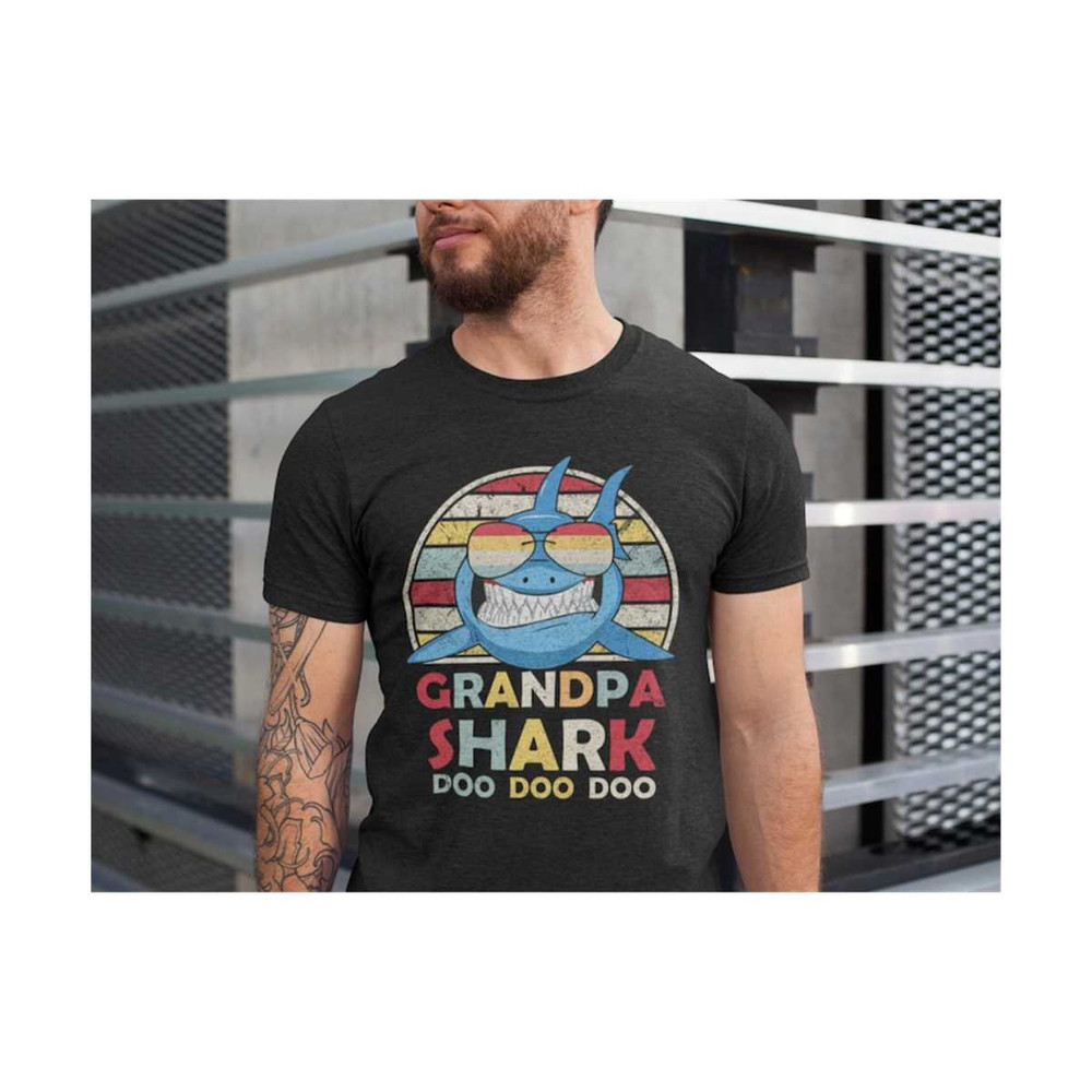 31102023115044-grandpa-shark-shirt-daddy-shark-papa-gift-baby-shark-song-image-1.jpg