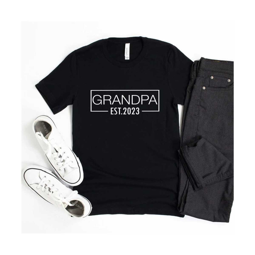3110202312942-grandpa-est-2023-papa-est-2023-new-grandpa-gift-new-image-1.jpg