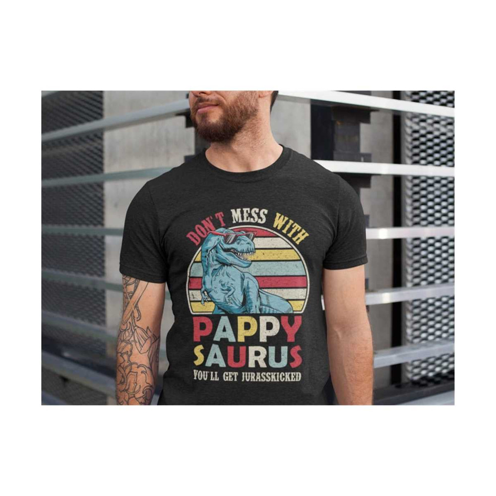 31102023121619-pappy-saurus-daddy-saurus-shirt-daddysaurus-shirt-image-1.jpg