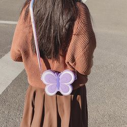 butterfly shaped crossbody bag, kawaii cartoon design coin purse, silicone shoulder bag gift (6.3*4.33*1.57) inch