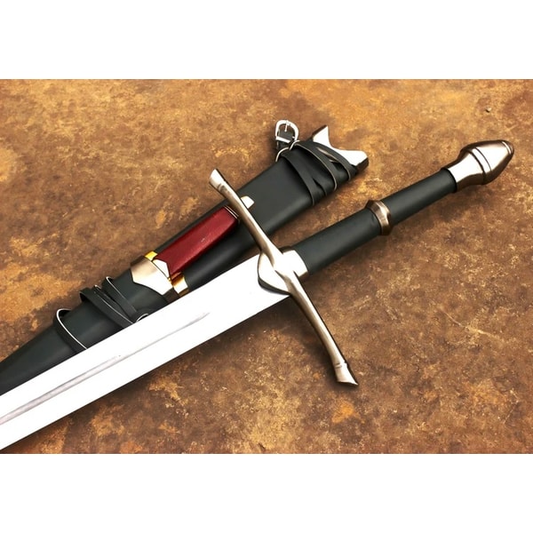 Lord Of The Ring Strider Swords Carried by Strider the Range - Inspire ...