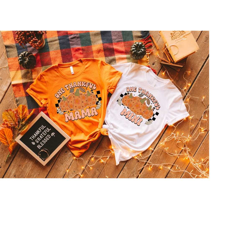 MR-1112023134521-thanksgiving-family-shirts-one-thankful-mama-shirt-retro-image-1.jpg