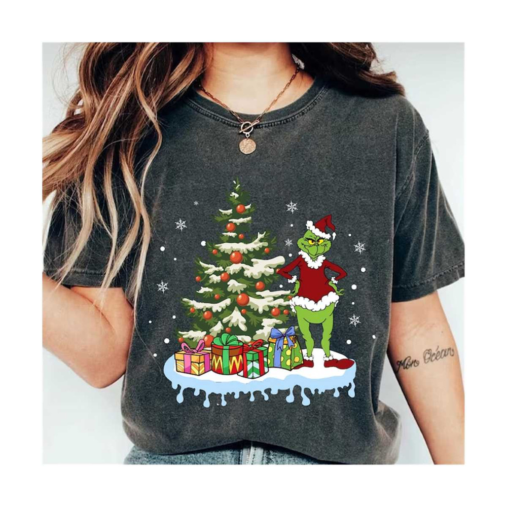 111202314945-merry-grinchmas-png-christmas-character-png-christmas-tree-image-1.jpg