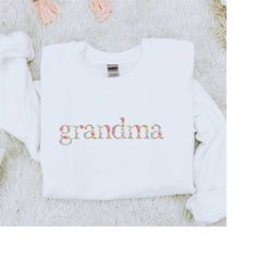 grandma sweatshirt | custom name sweatshirt | floral embroidered sweater | mother's day gift | grandma reveal | nana swe