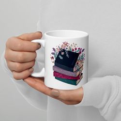 white glossy mug