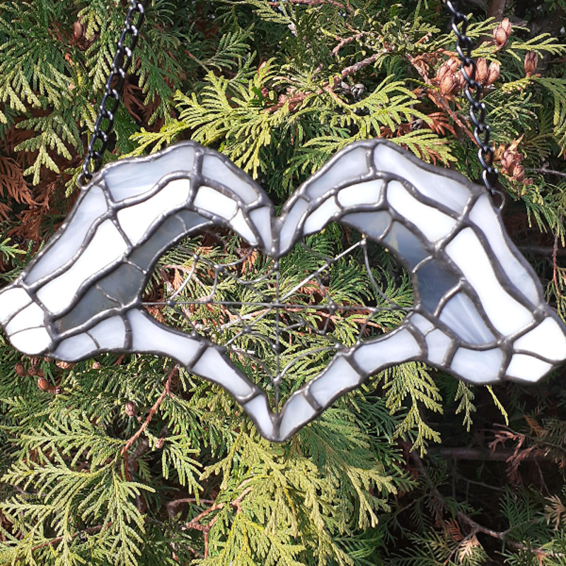 Gothic Stained Glass Spider Web Suncatcher Gothic Decor Heart Shaped Skeleton Hands Stained Glass Gothic Home Decor 2