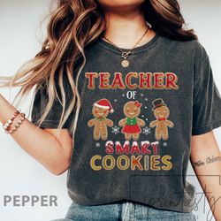 teacher of smart cookies, teacher christmas shirt, christmas teacher shirt, christmas gift for teacher, iprintasty chris
