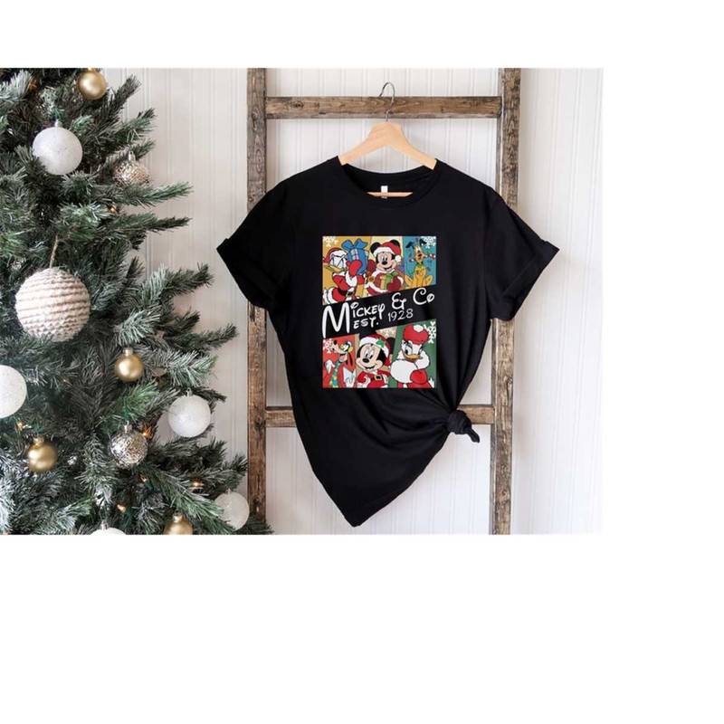 MR-411202391821-mickey-friends-disneyland-tee-mickey-minnie-mouse-christmas-image-1.jpg