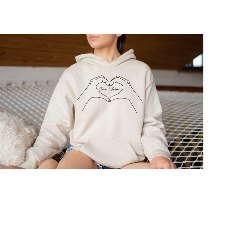 MR-411202310393-valantines-day-custom-couple-sweatshirt-custom-hand-heart-image-1.jpg