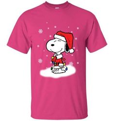 snoopy holding woodstock snowball christmas t-shirt