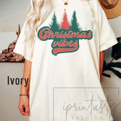 retro merry christmas t-shirt, vintage chritmas t-shirt, christmas tee, holiday apparel, christmas tshirt, merry christm
