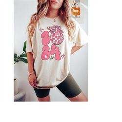 comfort colorsretro happy new year shirt, new year 2024 groovy, new year party shirt, 2024 shirt, new years eve shirt, v