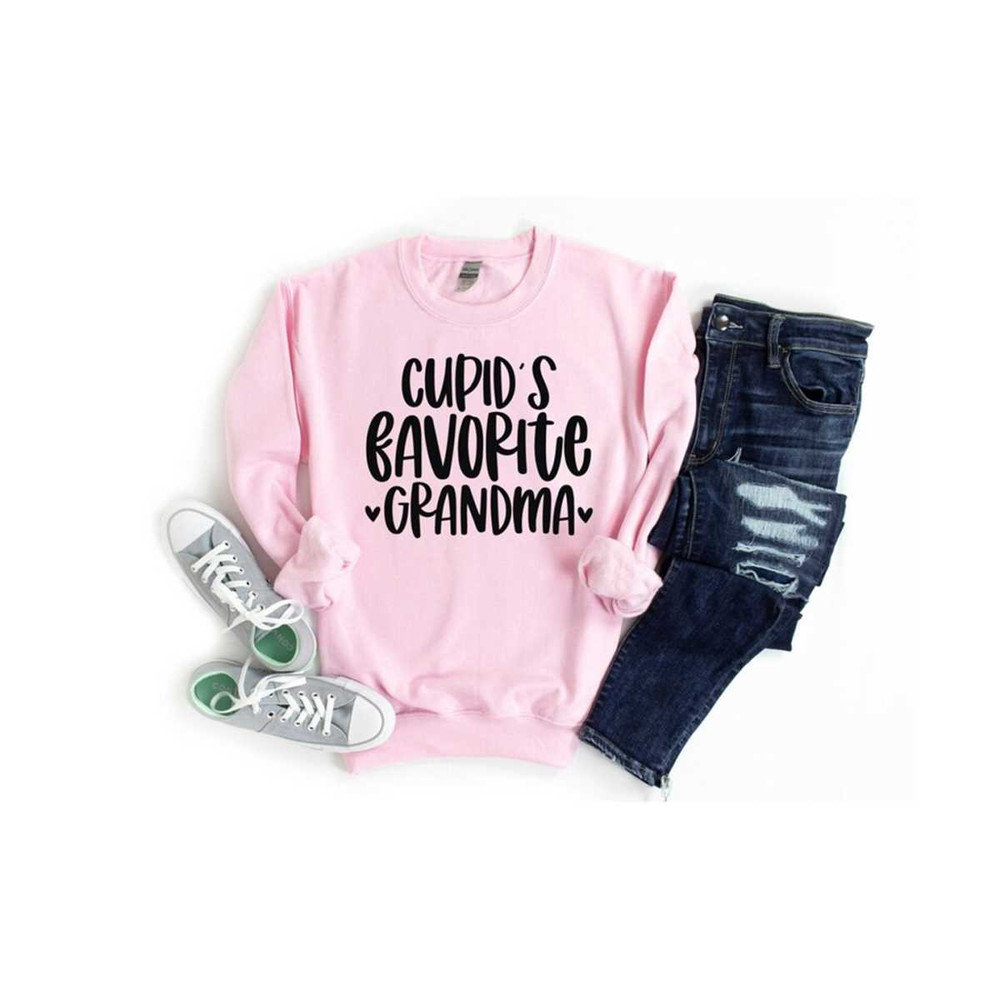 MR-6112023112240-cupids-favorite-grandma-svg-valentines-day-svg-image-1.jpg