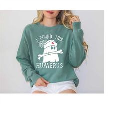 comfort colorsi found this humerus sweatshirt gift for nurses, nicu nurse sweatshirt, nursing school clothing, halloween