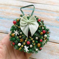 Miniature Wreath Christmas Day Souvenir