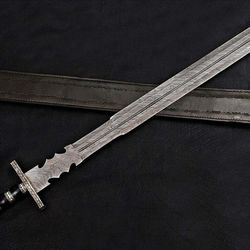 beautiful custom handmade 30 inches damascus steel hunting sword with sheath