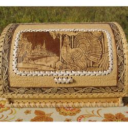 Bread box made of birch bark "Capercaillie". Wooden bread box
