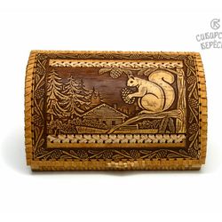 birch bark bread box squirrel. bread box made of birch bark. for bread and pastries