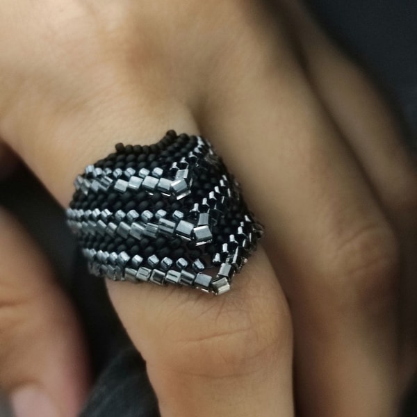 PDF tutorial beaded Triangle ring | Jewelry DIY | Weave bead - Inspire ...