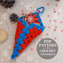 Christmas gift envelope crochet pattern for goodies, Home decoration, Gift wrapping DIY, Crochet granny square.