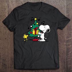 snoopy and woodstock christmas tree the peanuts movie black shirt