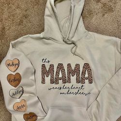 this mama wears her heart on her sleeve top