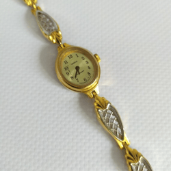 Vintage watch Chaika, 17 Jewels Mechanical ladies watch, Gold watch, Wind up watch pendant