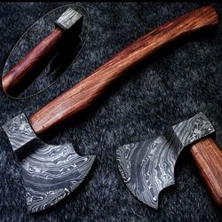 handmade premium wood cutting axe in damascus steel with pure leather sheath