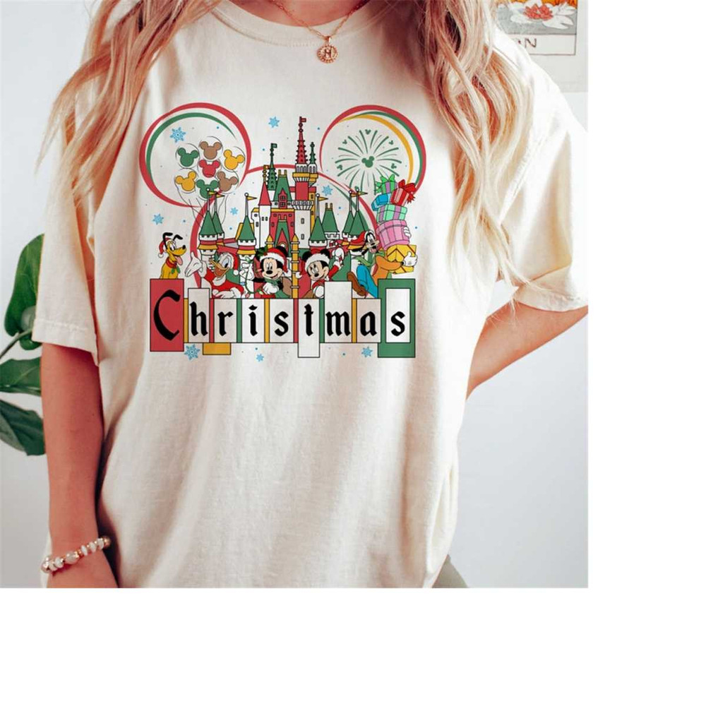 MR-1411202316029-retro-disneyland-christmas-shirt-mickey-and-friends-christmas-image-1.jpg