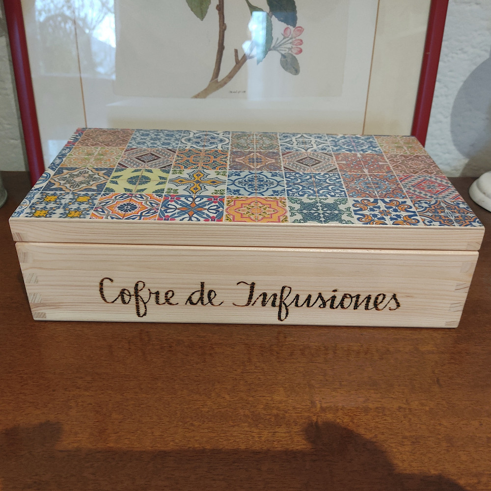 Tea box untreated 8 comp 04.jpg