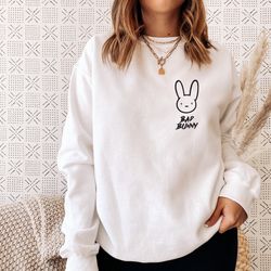 bad bunny, bad bunny sweatshirt, pocket bad bunny, bad bunny sweat, 90s sweatshirt