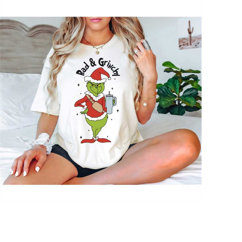 MR-1511202384915-retro-bad-and-grinchy-christmas-sweatshirt-christmas-grinch-image-1.jpg
