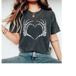 skeleton hand shirt, skeleton shirt, graphic shirt, skeleton halloween shirt, funny halloween shirt, womens fall shirt