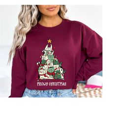 meowy christmas sweatshirt, merry catmas hoodie, funny christmas hoodie, holiday crewneck, meowy christmas, cute cat swe