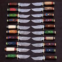 lot of 20 6 inch damascus skinner knives with leather sheaths, anniversary gift