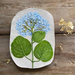 Wall hanging Hydrangea bas-relief Flower arrangement Botanical wall decor Floral Home and garden Mothers gift Wall panno