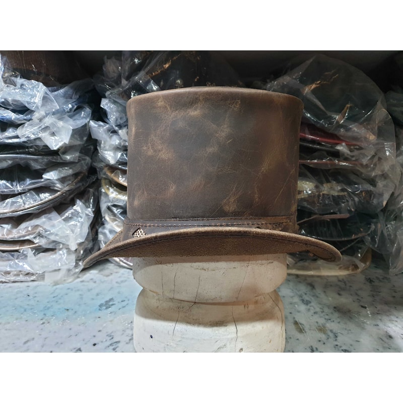 Steampunk Topper Leather top Hat (4).jpg