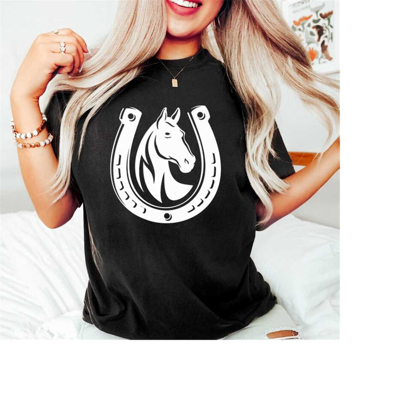 MR-15112023193829-horse-shirt-horseshoe-in-pocket-shirt-horse-gift-horse-image-1.jpg