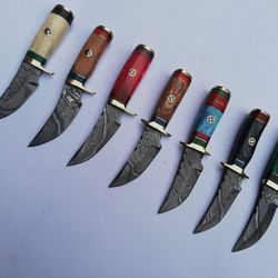 Lot of 7, 6 INCH DAMASCUS steel blade SKINNER KNIVES WITH LEATHER SHEATHS, Anniversary gift