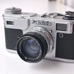 KIEV 4AM 35mm RF camera with Helios-103 1.8/53mm lens. Serviced. s/n 8326764