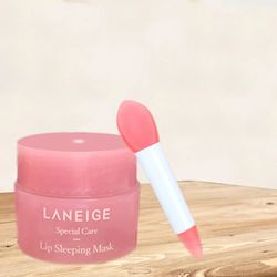 Lip Sleep Mask Night Sleep Maintenance Moisturizing Lip Gloss Bleach Cream Nourishing Lip Care Strawberry
