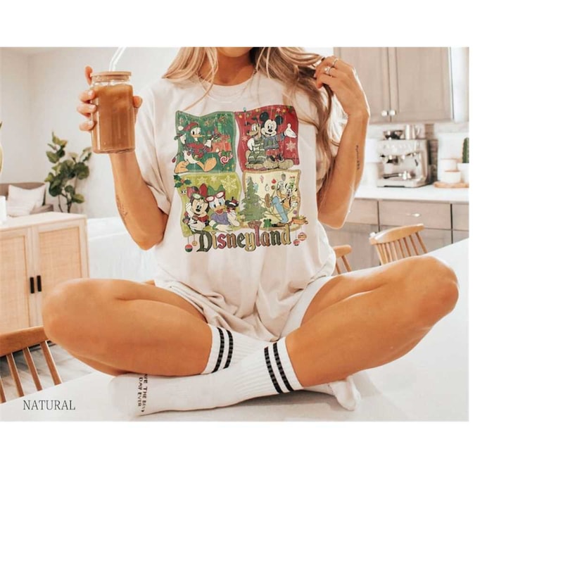 MR-16112023113053-vintage-disneyland-christmas-shirt-mickey-and-friends-image-1.jpg