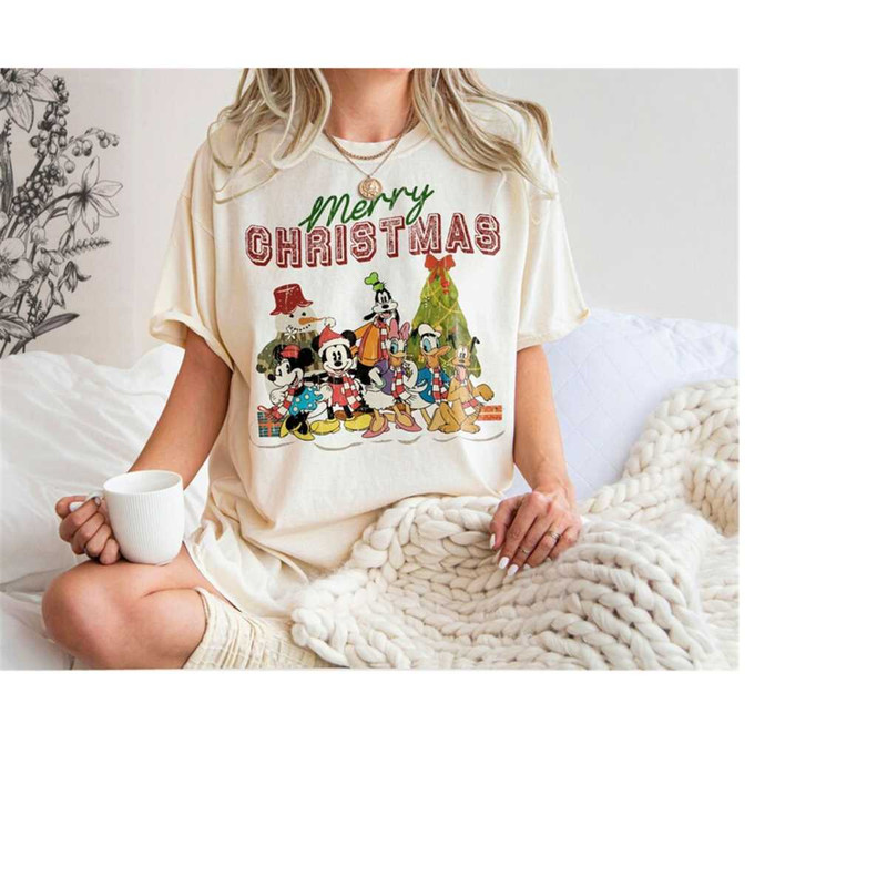 MR-16112023113625-vintage-disneyland-merry-christmas-shirt-mickey-and-friends-image-1.jpg