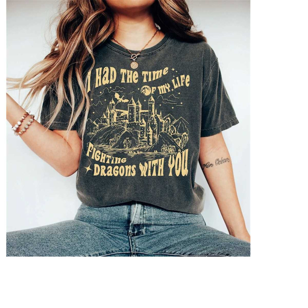 MR-1611202314834-long-live-shirt-i-had-the-time-of-my-life-fighting-dragons-image-1.jpg